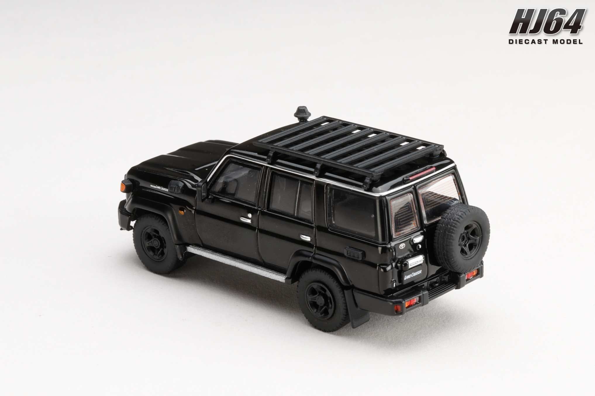 Preorder] Hobby Japan 1:64 Toyota LANDCRUISER 70 (GDJ76W) 2023