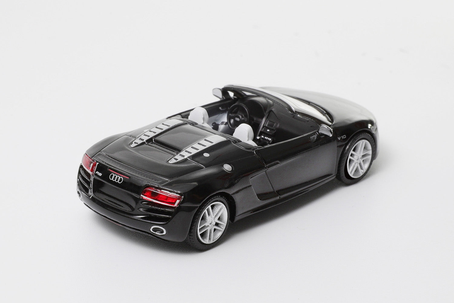 Shadow 1:64 Audi R8 V10 Spyder (5 Colours) – Horizon Diecast