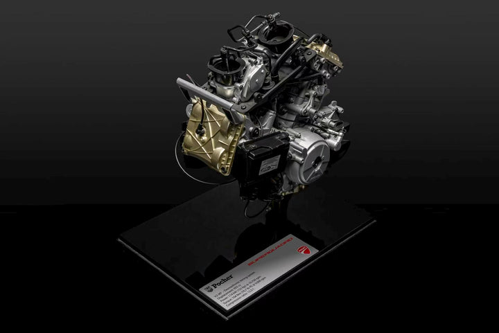 [Preorder] Pocher 1:4 HK124 Ducati Panigale - V2 Superquadro Engine Assembly Model Kit