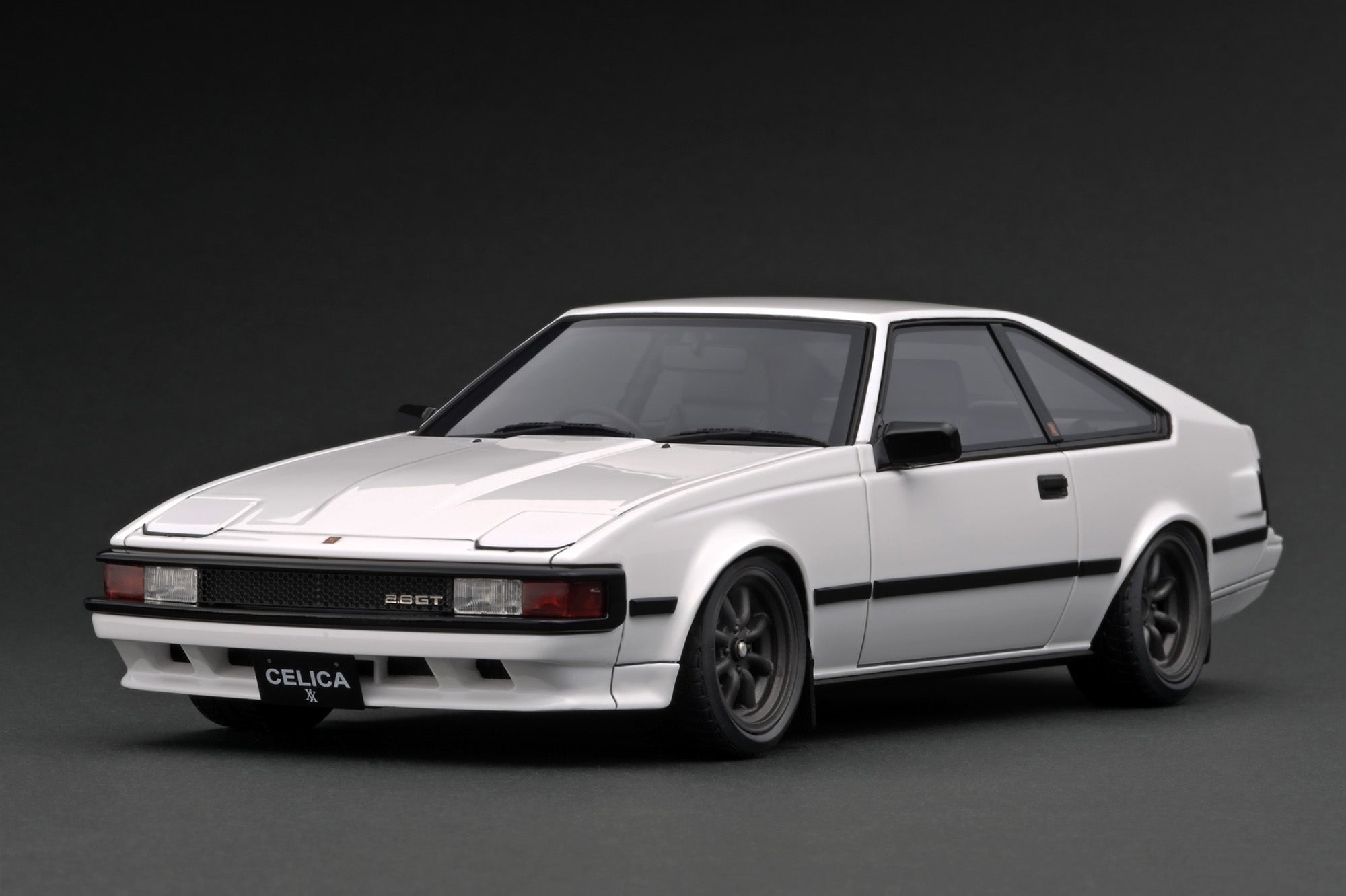 Ignition Model 1:18 Toyota Celica XX 2800GT (A60) White IG3533