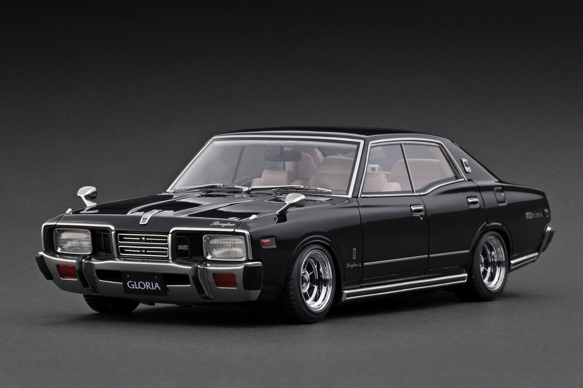 Preorder] Ignition Model 1:18 Nissan Cedric Brougham (330) Black