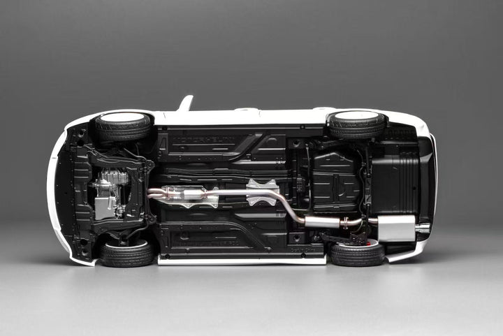 MOTORHELIX 1:18 Honda Civic Type R (FD2) 2007 Facelift Premium White Pearl M85404