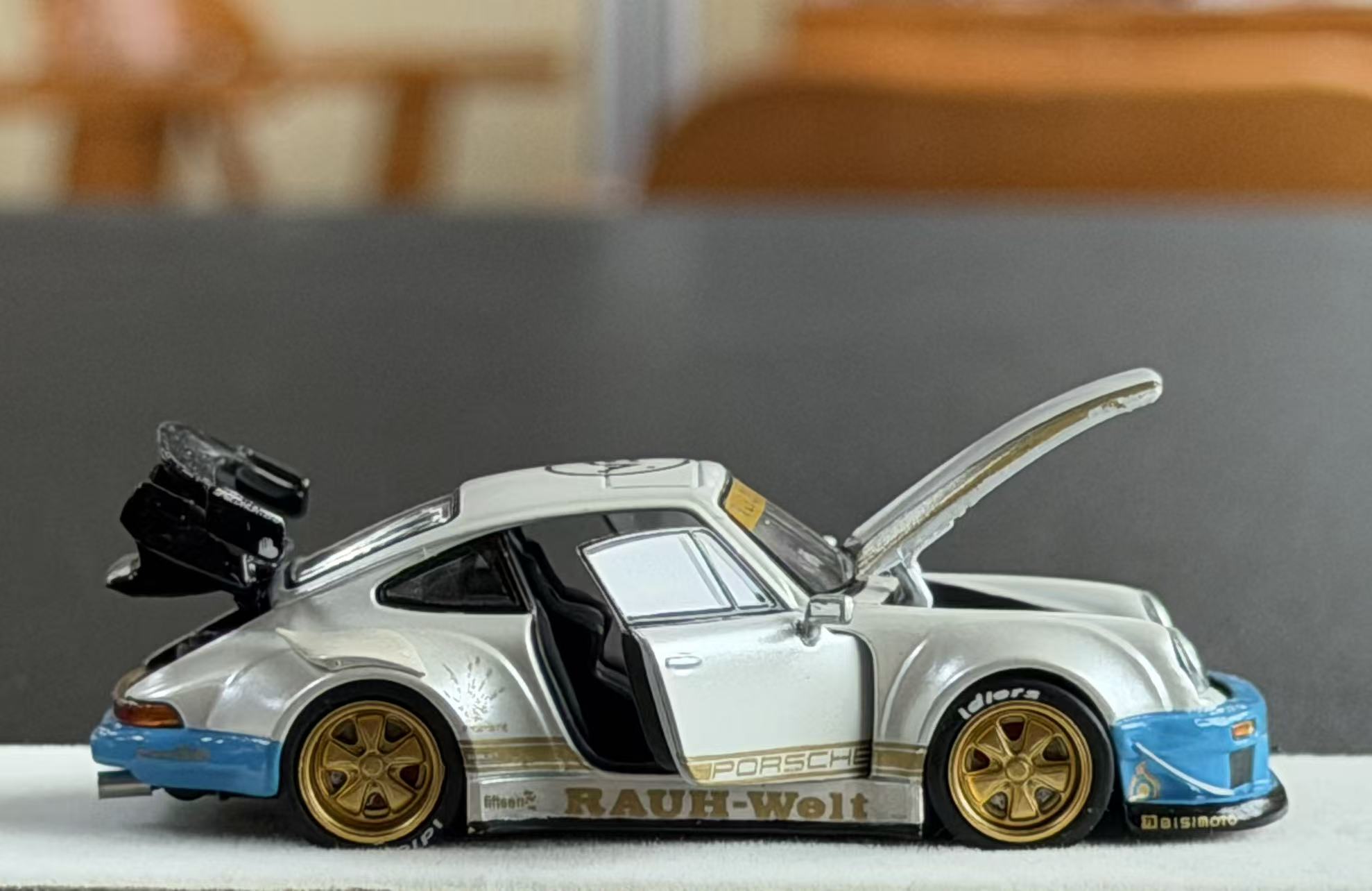 Preorder] PGM 1:64 Porsche RWB 930 White pgm-640211 (2 Versions