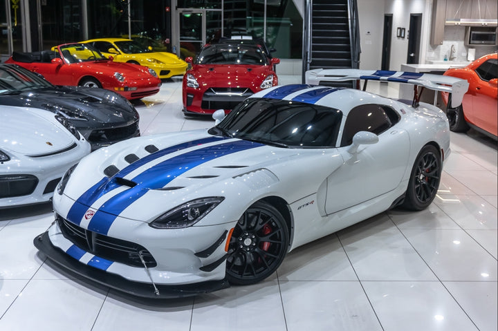 [Preorder] DCM 1:64 Dodge Viper ACR (3 Colours)
