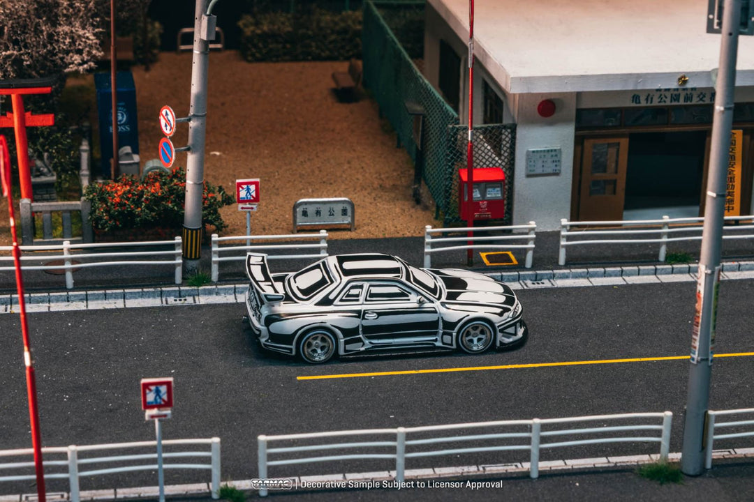 [Preorder] Tarmac Works 1:64 Nissan Skyline (R32) Widebody – Designed by JOSHUA VIDES – Matte White – Global64 – Limited Edition T64G-061-JV