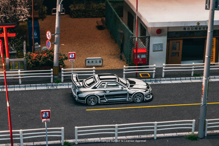 [Preorder] Tarmac Works 1:64 Nissan Skyline (R32) Widebody – Designed by JOSHUA VIDES – Matte White – Global64 – Limited Edition T64G-061-JV
