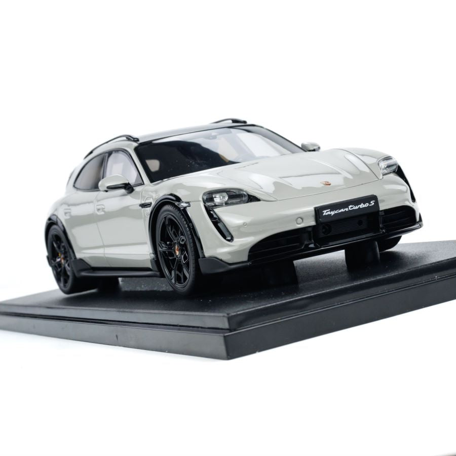 [Preorder] GT Spirit 1:18 PORSCHE TAYCAN TURBO S CROSS TURISMO