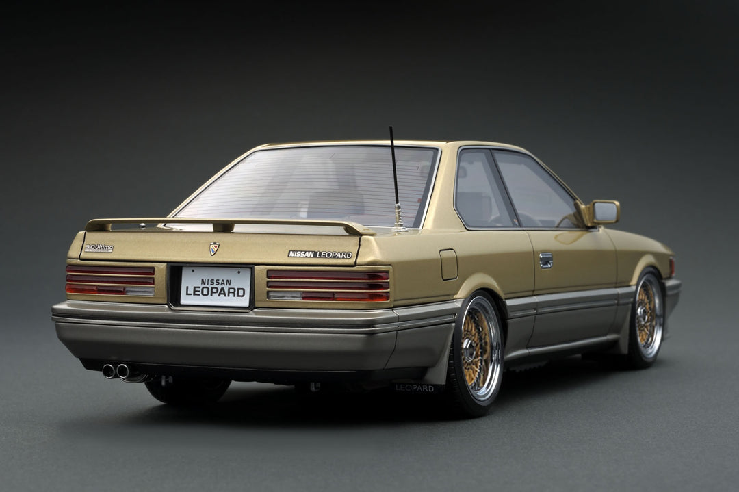 [Preorder] Ignition Model 1:18 Nissan Leopard 3.0 Ultima (F31) Gold/Silver IG3700