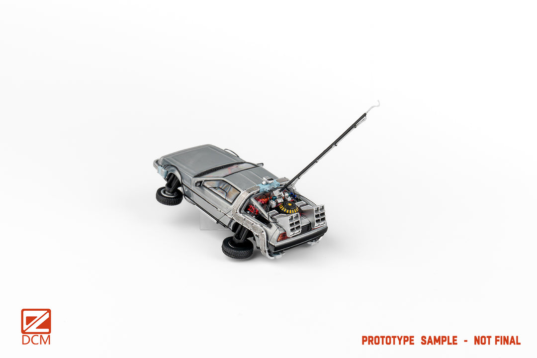 [Preorder] DCM 1:64 Back to the future DMC-12 (2 Versions)