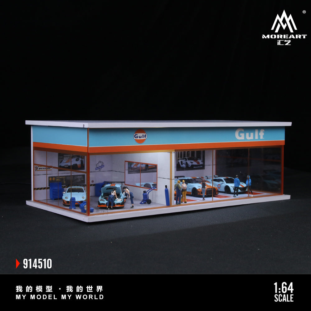 [Preorder] MoreArt 1:64 GULF AND HKS PARKING EXHIBITION HALL (2 Versions) MO914510/MO914511
