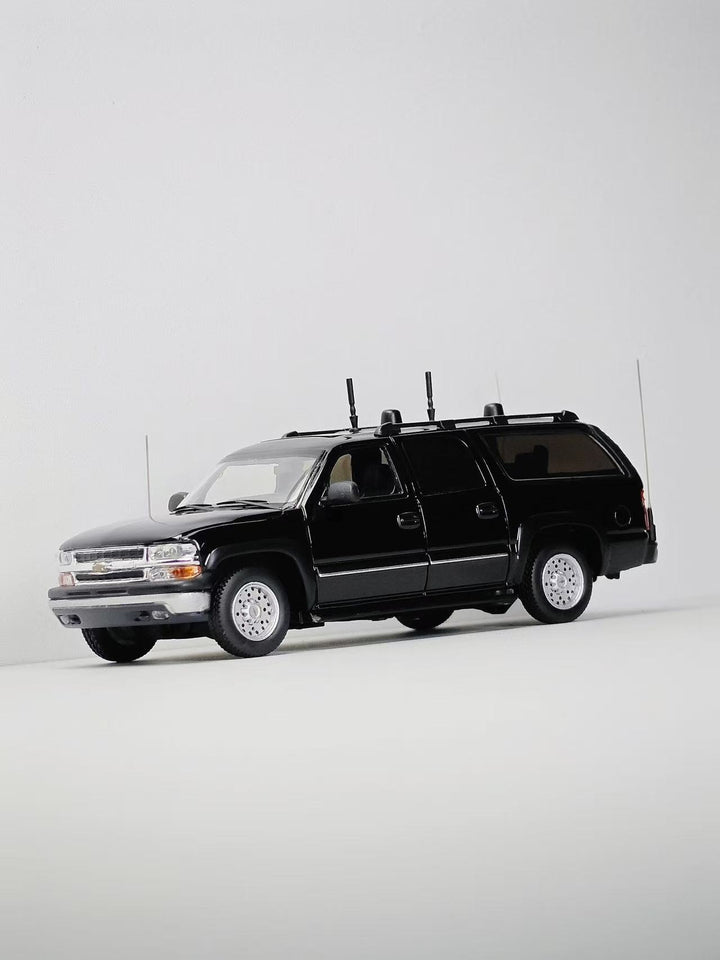 [Preorder] MK Miniatures 1:64 2003 Chevrolet Suburban CIA Signal Jamming Vehicle Black MK2401-03-A1