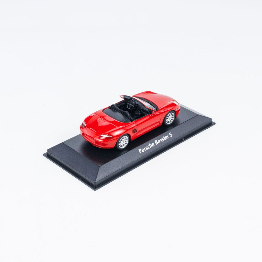 MINICHAMPS Porsche Boxster S 赤 MINICHAMPS 1:43 PORSCHE BOXSTER S - 2002 - RED 940062070 – Horizon