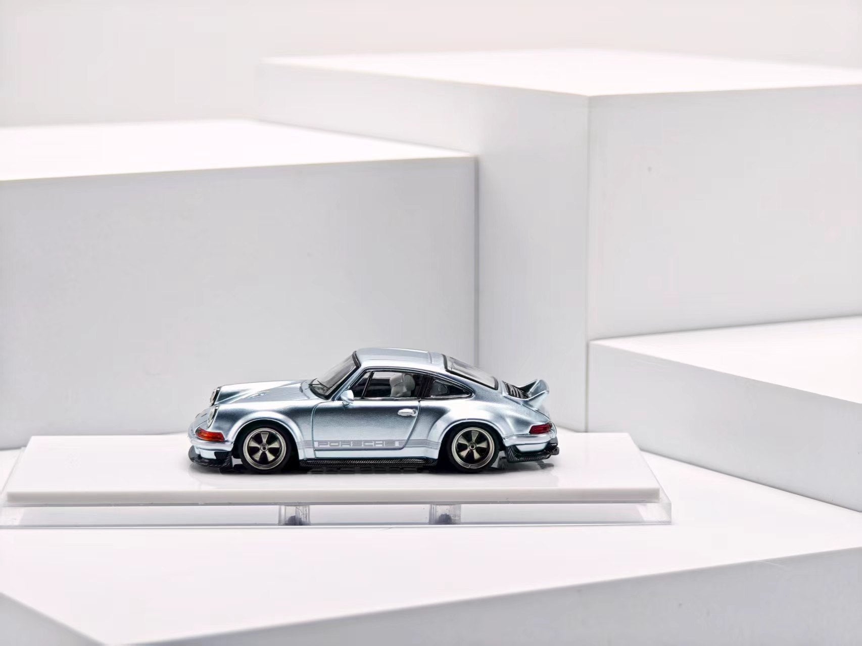 Zincit Model Singer DLS 1/64 シルバー Preorder] Zincit Model 1:64 Porsche Singer DLS (4 Colours