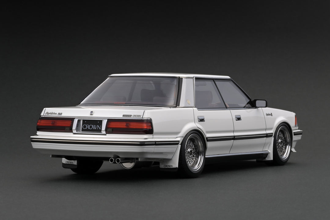 [Preorder] Ignition Model 1:18 Toyota Crown 2.8 Royal Saloon G (120) (3 Versions)