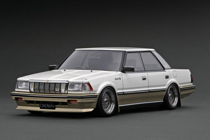 [Preorder] Ignition Model 1:18 Toyota Crown 2.8 Royal Saloon G (120) (3 Versions)