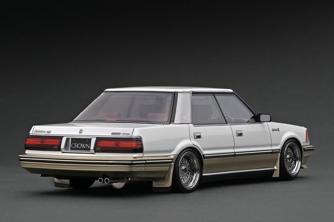 [Preorder] Ignition Model 1:18 Toyota Crown 2.8 Royal Saloon G (120) (3 Versions)