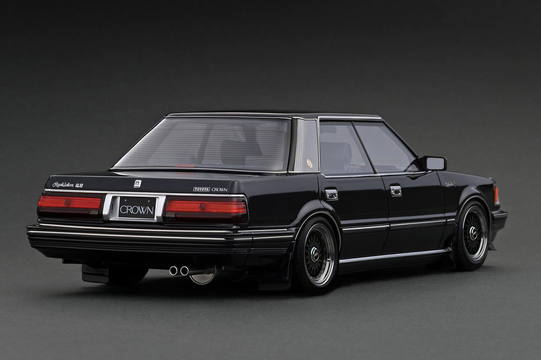 [Preorder] Ignition Model 1:18 Toyota Crown 2.8 Royal Saloon G (120) (3 Versions)