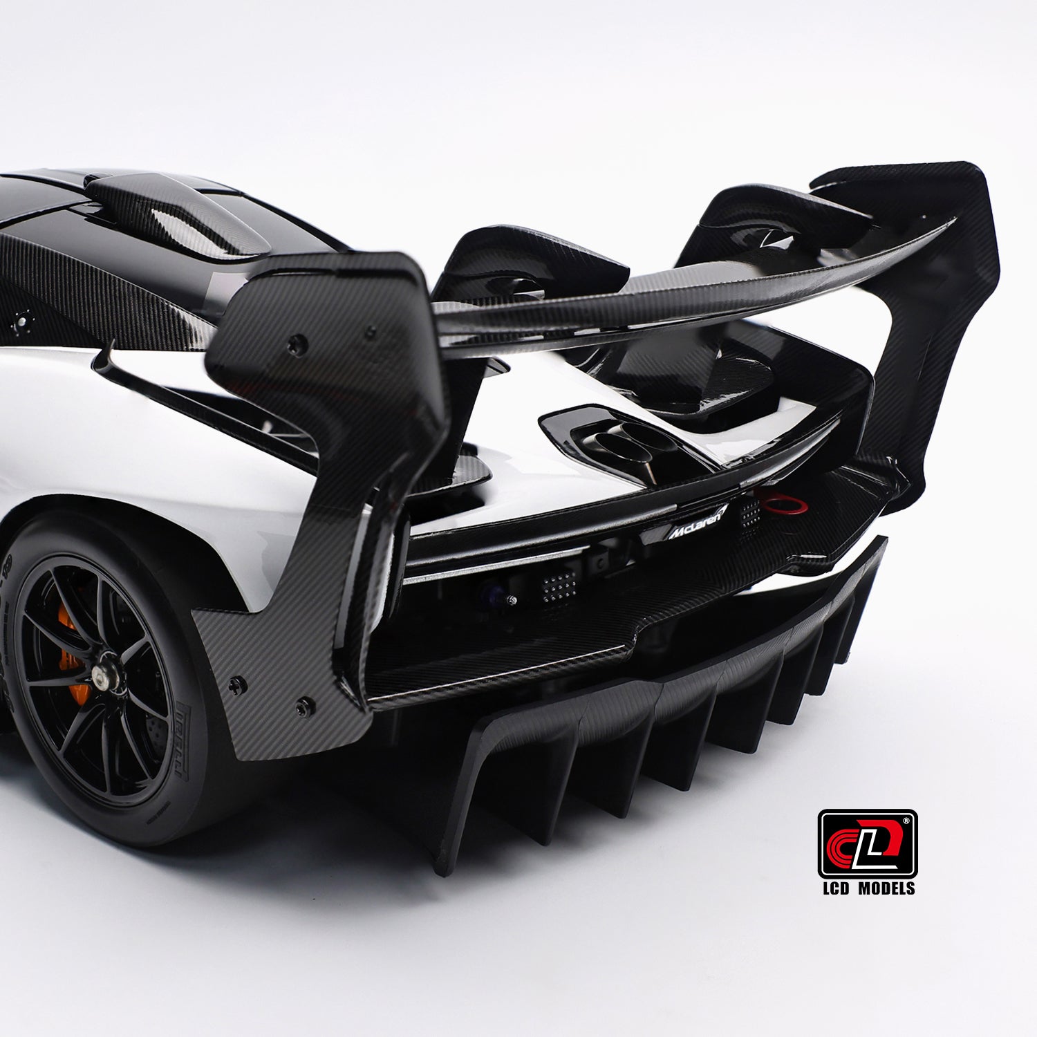 Preorder] LCD 1:18 McLaren Senna GTR White LCD18016-WH – Horizon