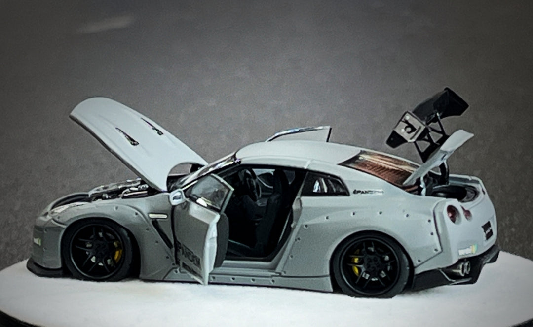[Preorder] PGM 1:64 Nissan Rocket Bunny GTR R35 Combat Grey PGM-640703 (2 Versions)