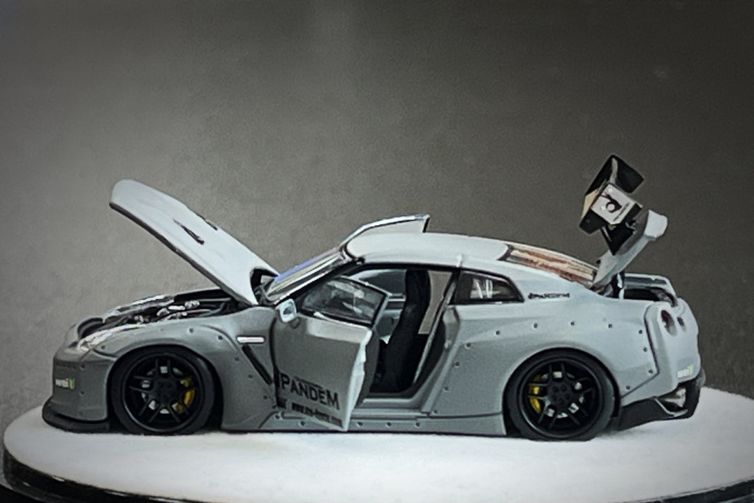 [Preorder] PGM 1:64 Nissan Rocket Bunny GTR R35 Combat Grey PGM-640703 (2 Versions)