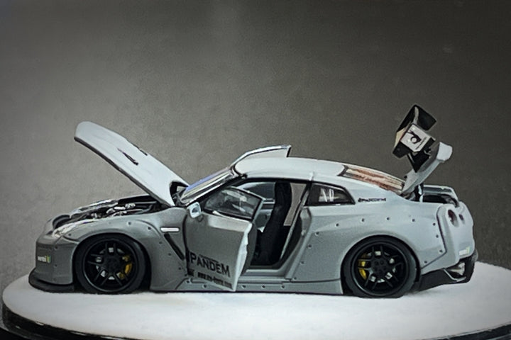 [Preorder] PGM 1:64 Nissan Rocket Bunny GTR R35 Combat Grey PGM-640703 (2 Versions)