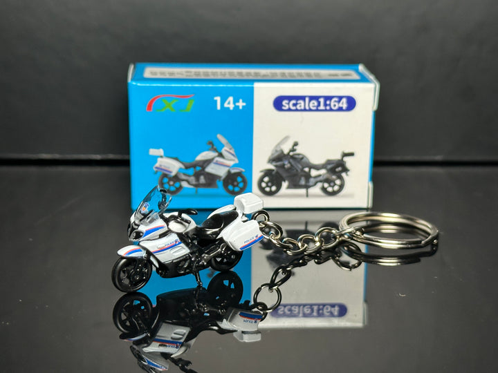 [Preorder] XJ Model 1:64 Police Keychain (2 Colours)