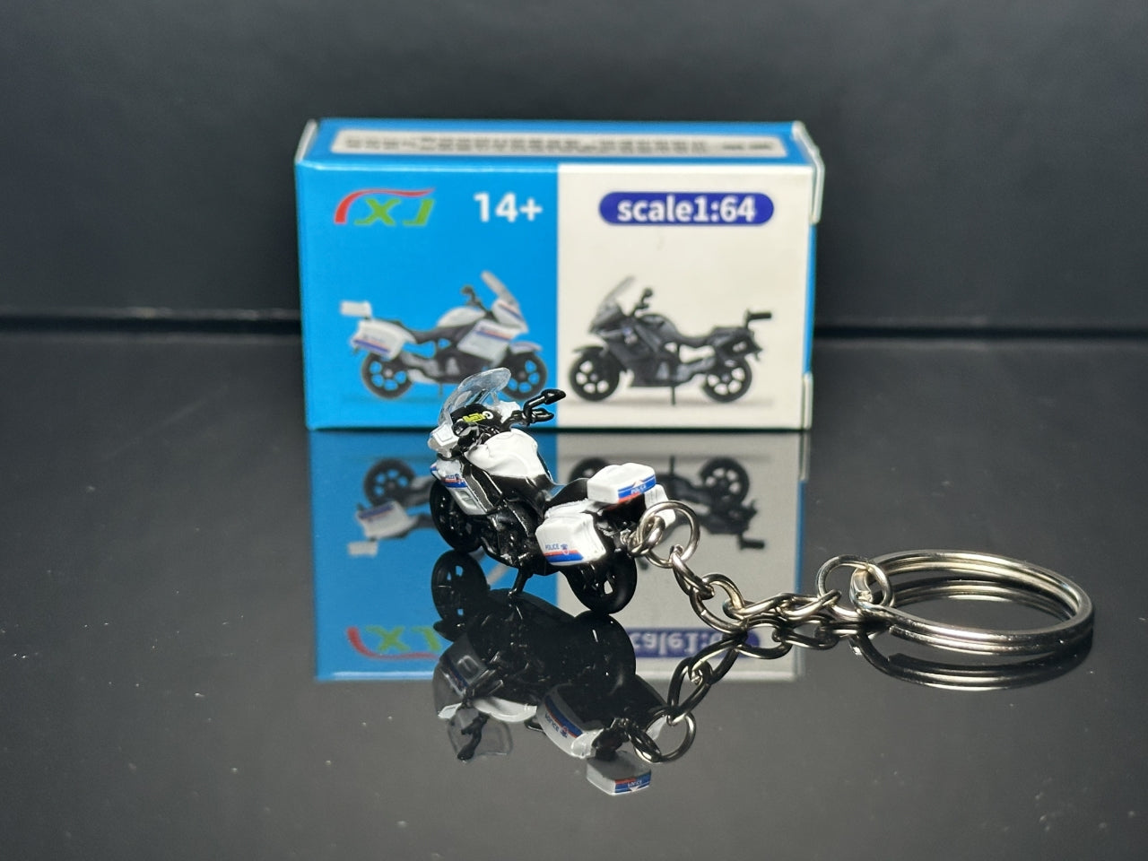 XJ Model 1:64 Police Keychain (2 Colours) – Horizon Diecast