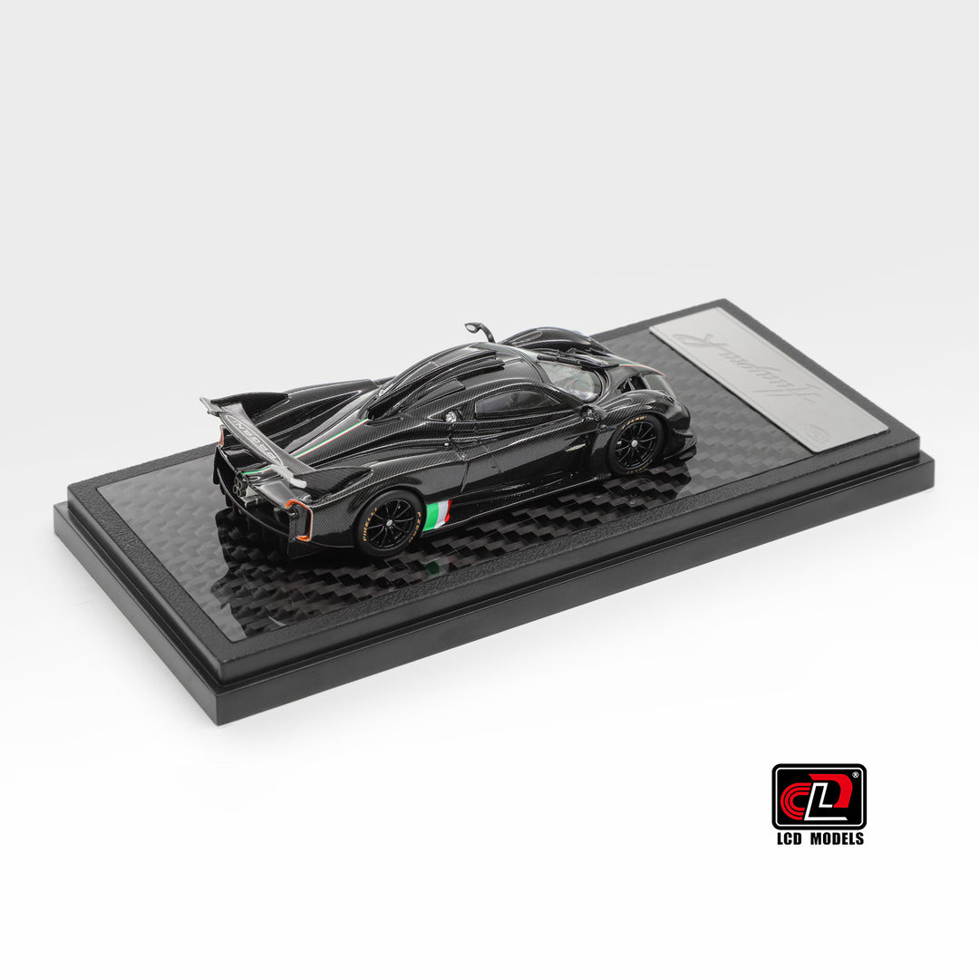 [Preorder] LCD 1:64 Pagani Huayra R Carbon Black with Italian flag LCD64028-CBI