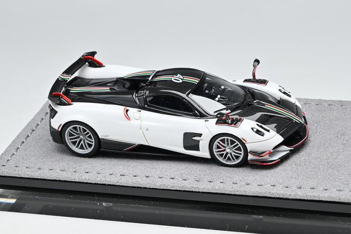 [Preorder] DMH 1:64 Pagani Huayra Roadster (5 Colours)