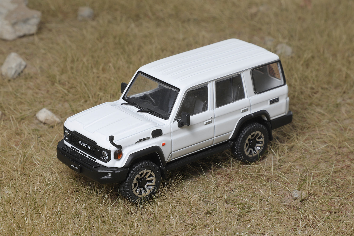 GCD 1:64 Toyota LC70 (5 Colour) – Horizon Diecast