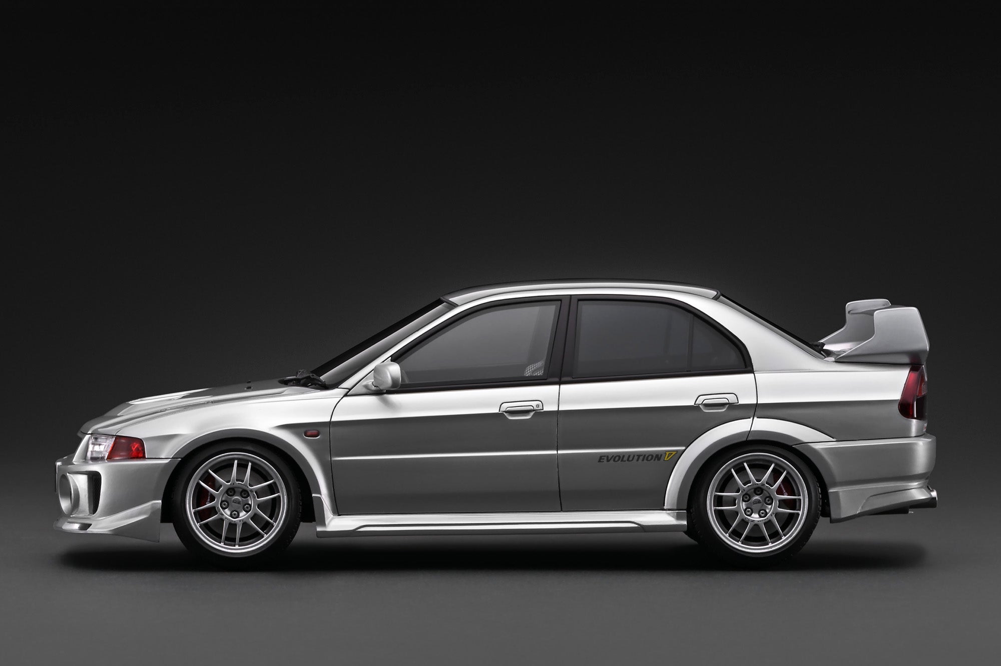 Preorder] Ignition Model 1:18 Mitsubishi LANCER EVOLUTION V (CP9A