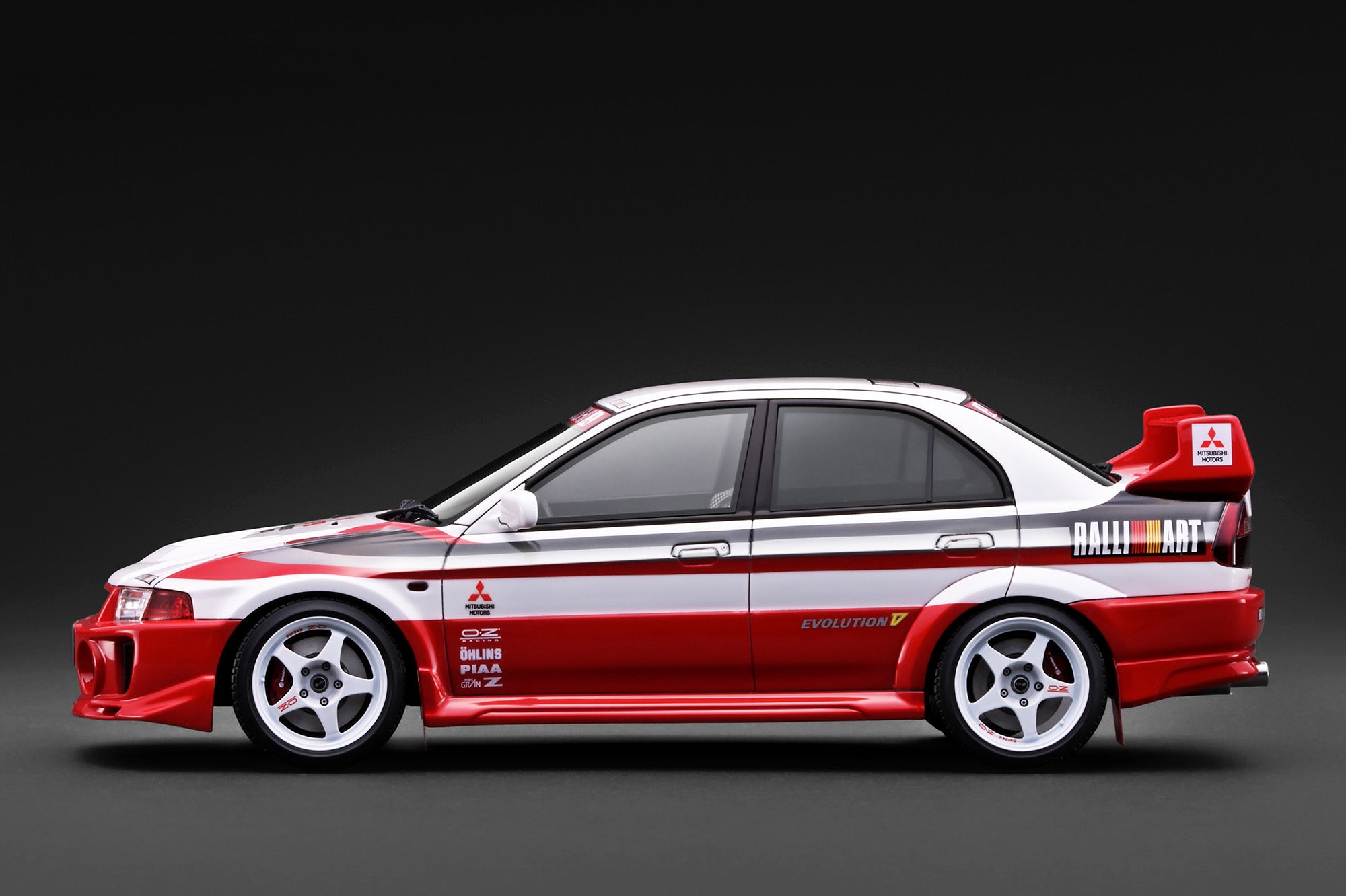 Preorder] Ignition Model 1:18 Mitsubishi LANCER EVOLUTION V (CP9A