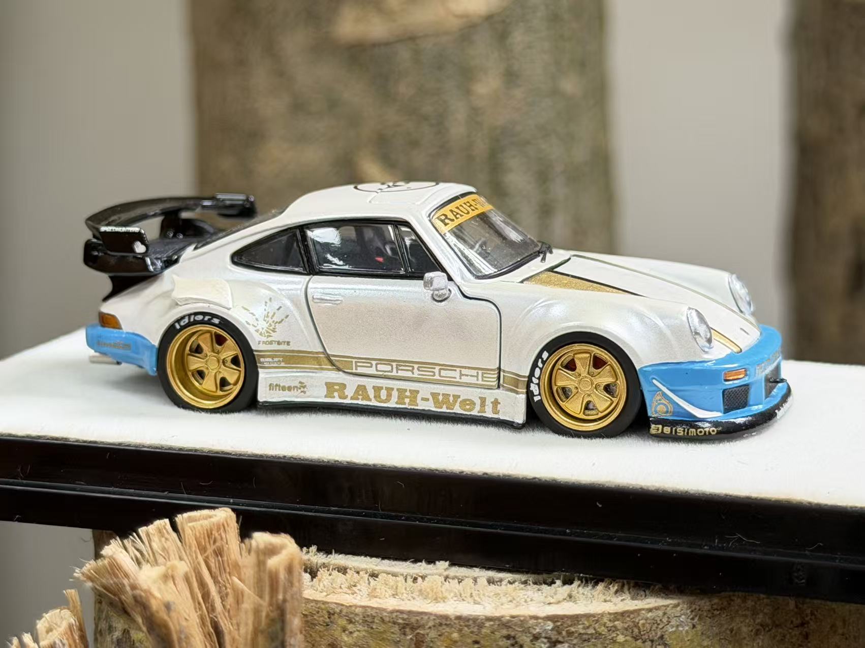 Preorder] PGM 1:64 Porsche RWB 930 White pgm-640211 (2 Versions