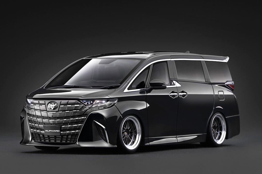 [Preorder] Ignition Model 1:18 Toyota ALPHARD Z (H40W) Black IG4082