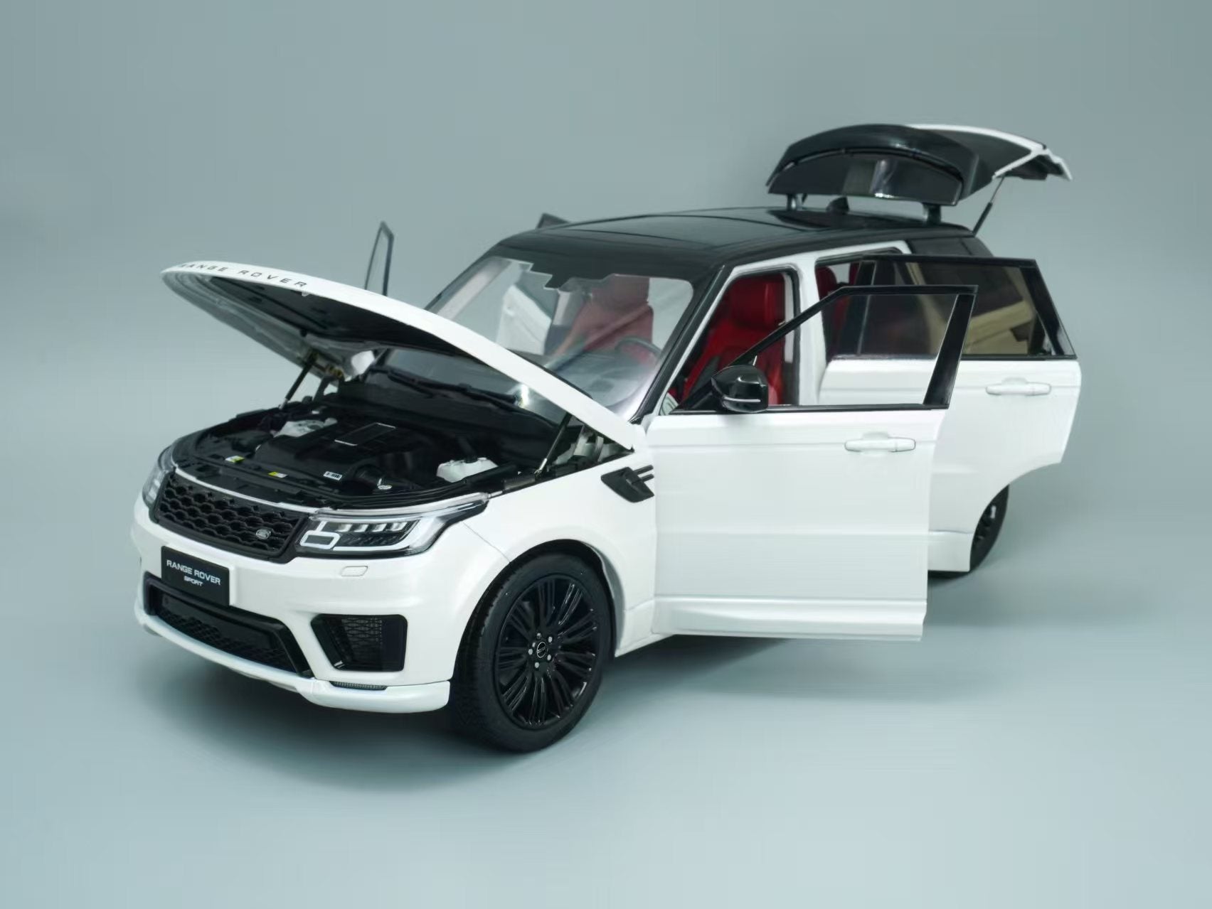 Range Rover Sport 1/18 スケールモデルWHELART WHELART 1:18 Land Rover Range Rover Sport White – Horizon