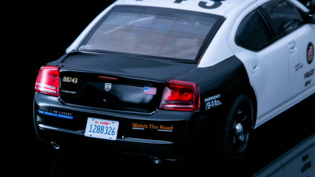 [Preorder] Rollin 1:64 LAPD Charger 06 Los Angeles Police - Dodge Warhorse Police Car