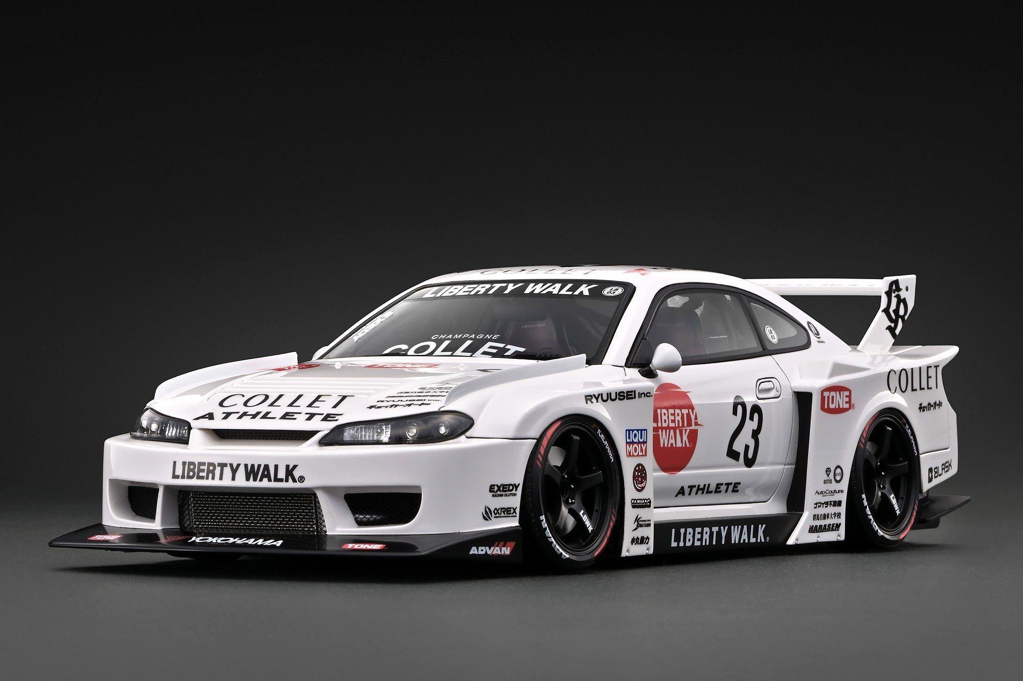 Preorder] Ignition Model 1:18 LB-Super Silhouette S15 SILVIA White