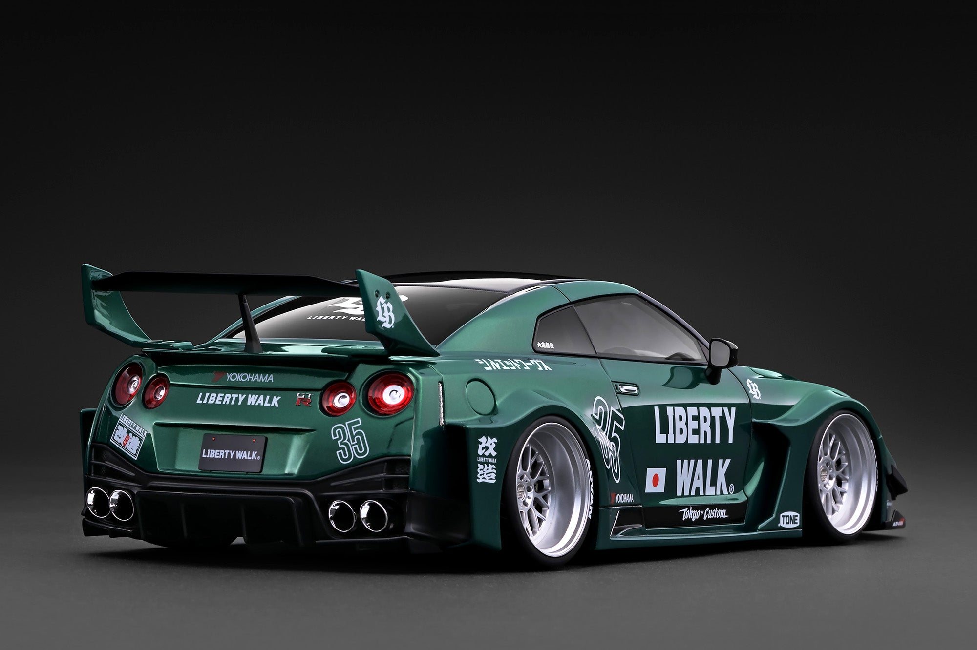 1/18 LBシルエットワークス GT ニッサン 35GT-RR #5 Preorder] Ignition Model 1:18 LB-Silhouette WORKS GT Nissan 35GT