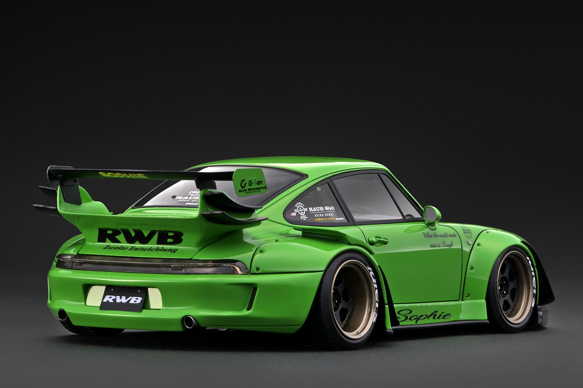 Preorder] Ignition Model 1:18 Porsche RWB 993 Green IG4144