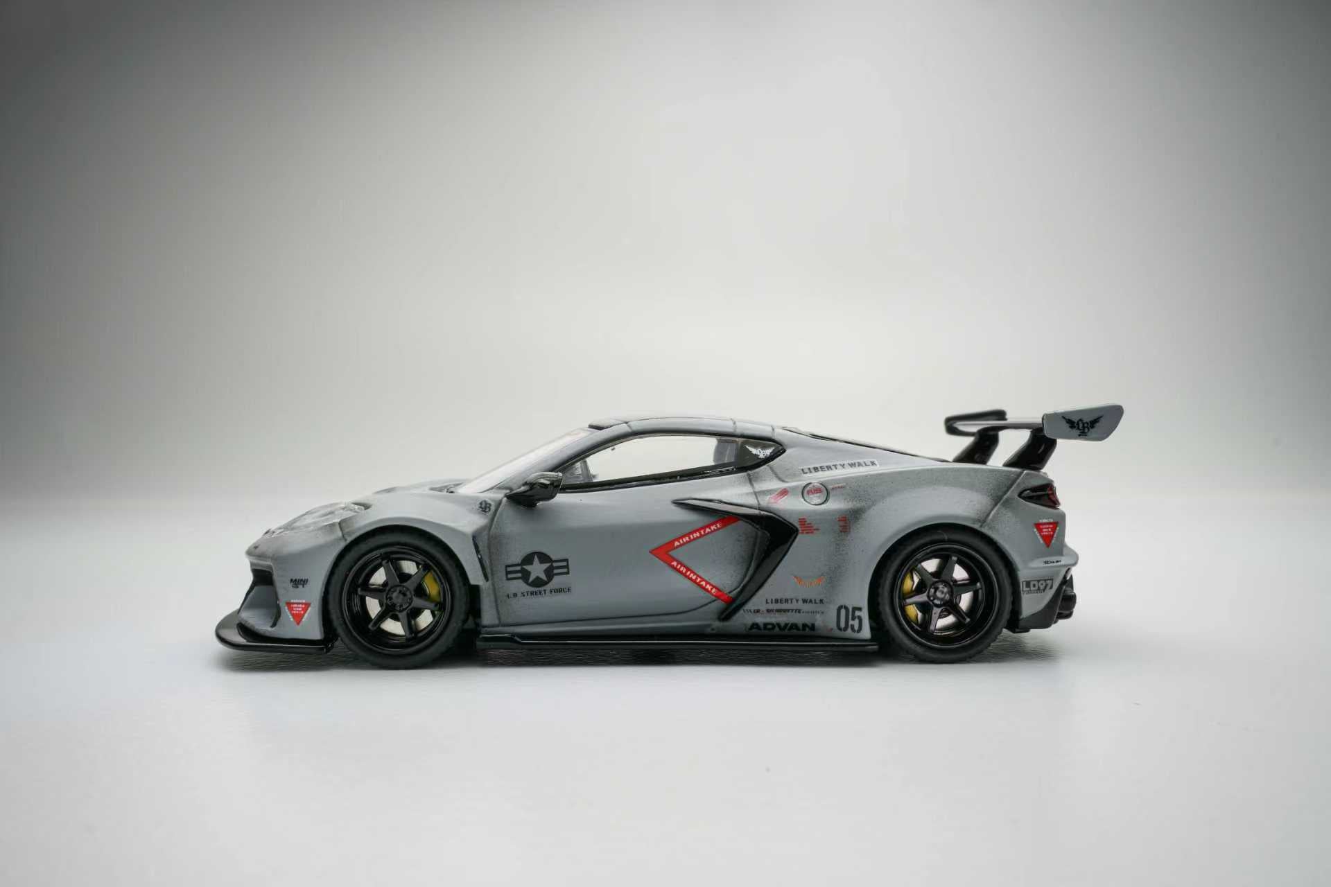 Preorder] Fine Model 1:64 LB Chevrolet Corvette C8 (4 Colours