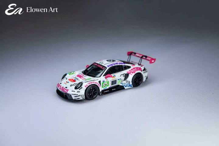 Elowen Art 1:64 Porsche 911 GT3 Iron Lady 
