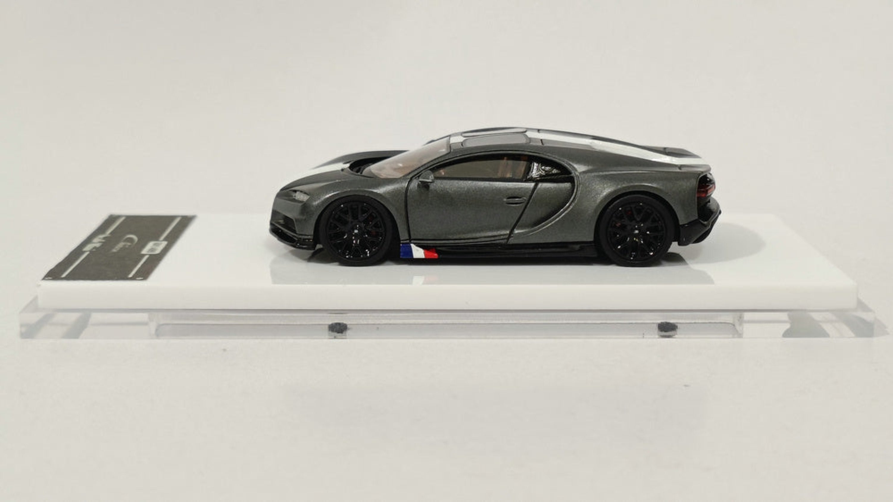 Preorder] ScaleMini 1:64 Bugatti Chiron (3 Colours) – Horizon Diecast