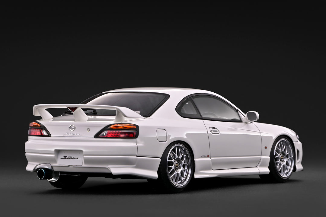 [Preorder] Ignition Model 1:18 Nissan Silvia spec R (S15) White IG4243