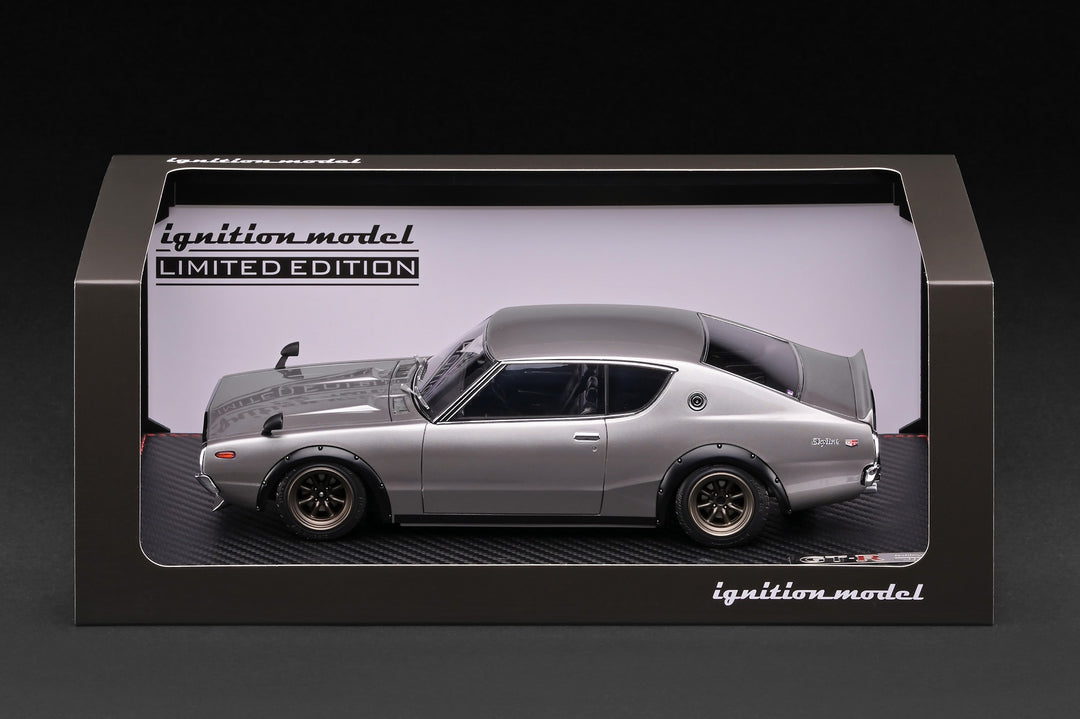 [Preorder] Ignition Model 1:18 Nissan Skyline 2000 GT-R (KPGC110) With Engine Silver IG4254