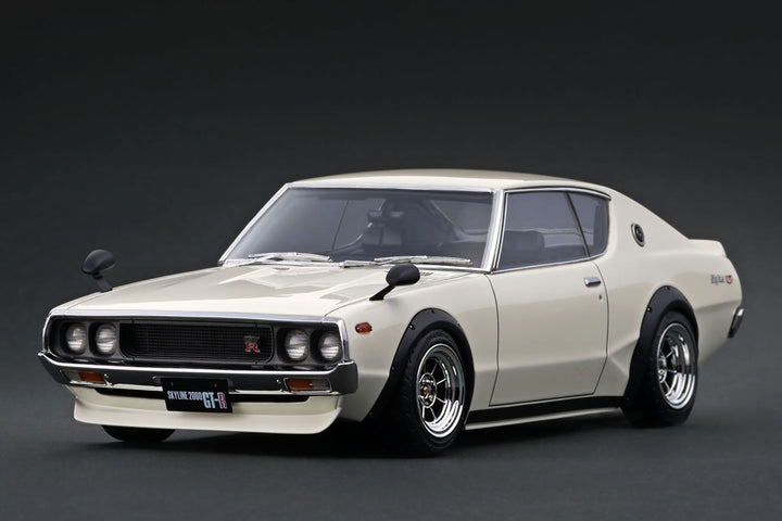 [Preorder] Ignition Model 1:18 Nissan Skyline 2000 GT-R (KPGC110) Ivory White IG4256