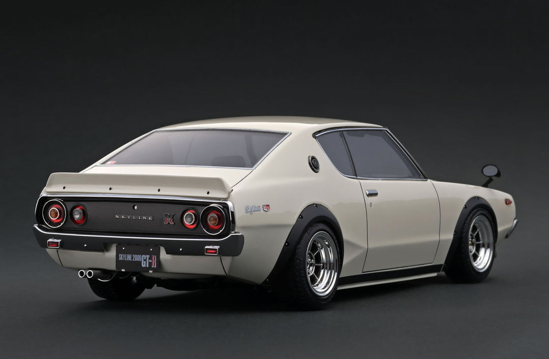 [Preorder] Ignition Model 1:18 Nissan Skyline 2000 GT-R (KPGC110) Ivory White IG4256