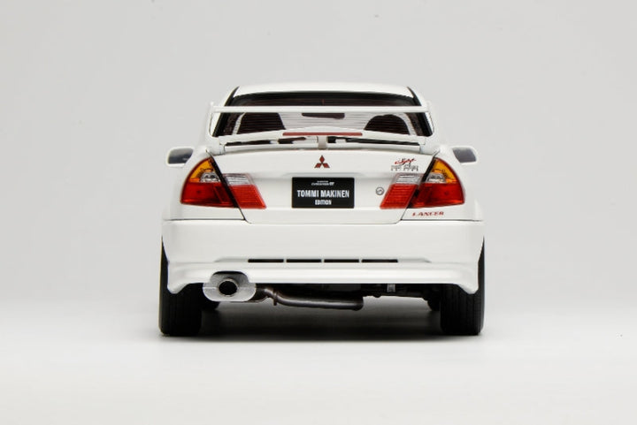 [Preorder] MOTORHELIX 1:18 Mitsubishi Lancer Evolution VI (6.5) (2 Colours)