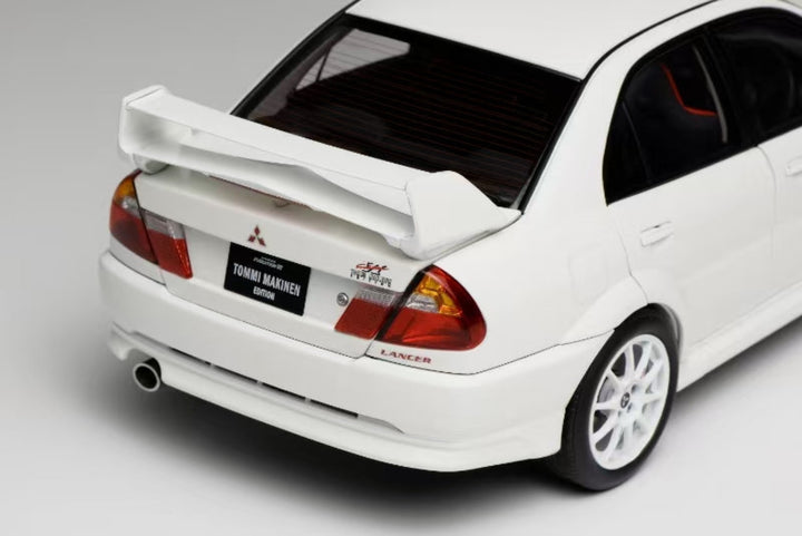 [Preorder] MOTORHELIX 1:18 Mitsubishi Lancer Evolution VI (6.5) (2 Colours)