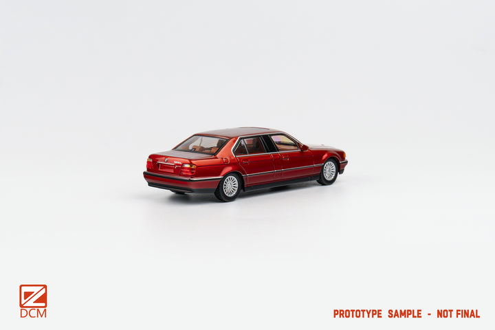 [Preorder] DCM 1:64 BMW E38 7-Series Extended Late Version (2 Colours)