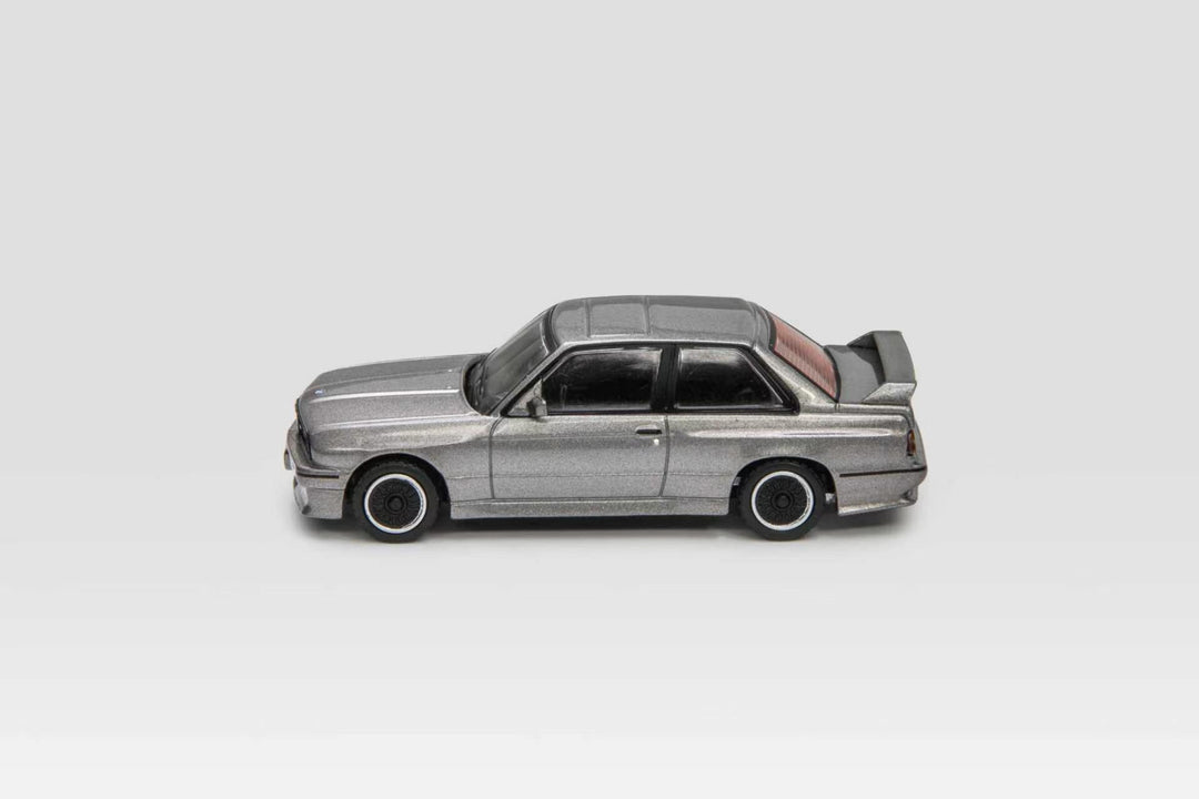 [Preorder] Shadow 1:64 BMW M3 E30 (3 Colours) LL-084-339/ LL-084-341/ LL-084-342